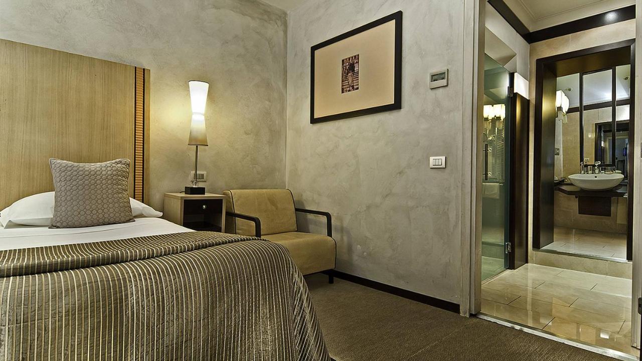 Intown Luxury House Otel Roma Dış mekan fotoğraf
